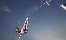 米兰真人-从达喀尔到卡迪夫，迪亚斯一球定音，完成自我救赎的跨洲传奇