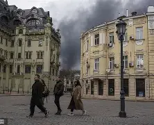 敖德萨胜局在即,球队奋力一搏迎新挑战 敖德萨胜局在即,球队奋力一搏迎新挑战