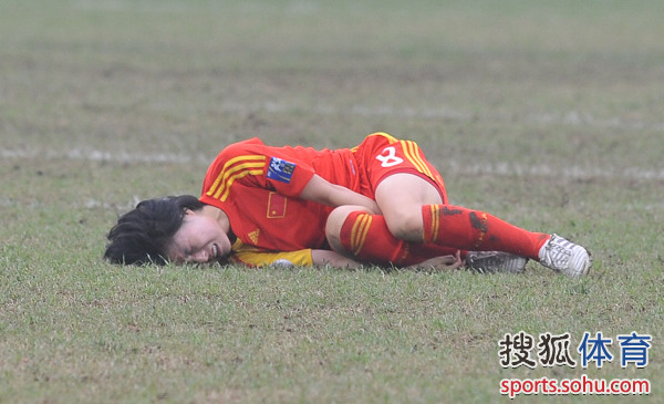 关于法国女足队员破门得分，领先对手一步的信息