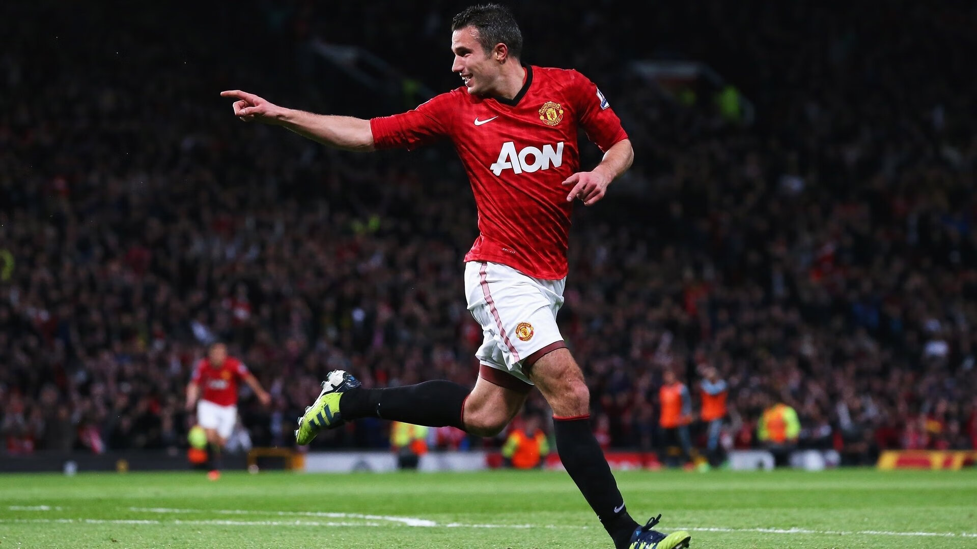 跨界风暴,山西队战术一波流席卷雷霆,马克西在F1街道赛上演赛道接管