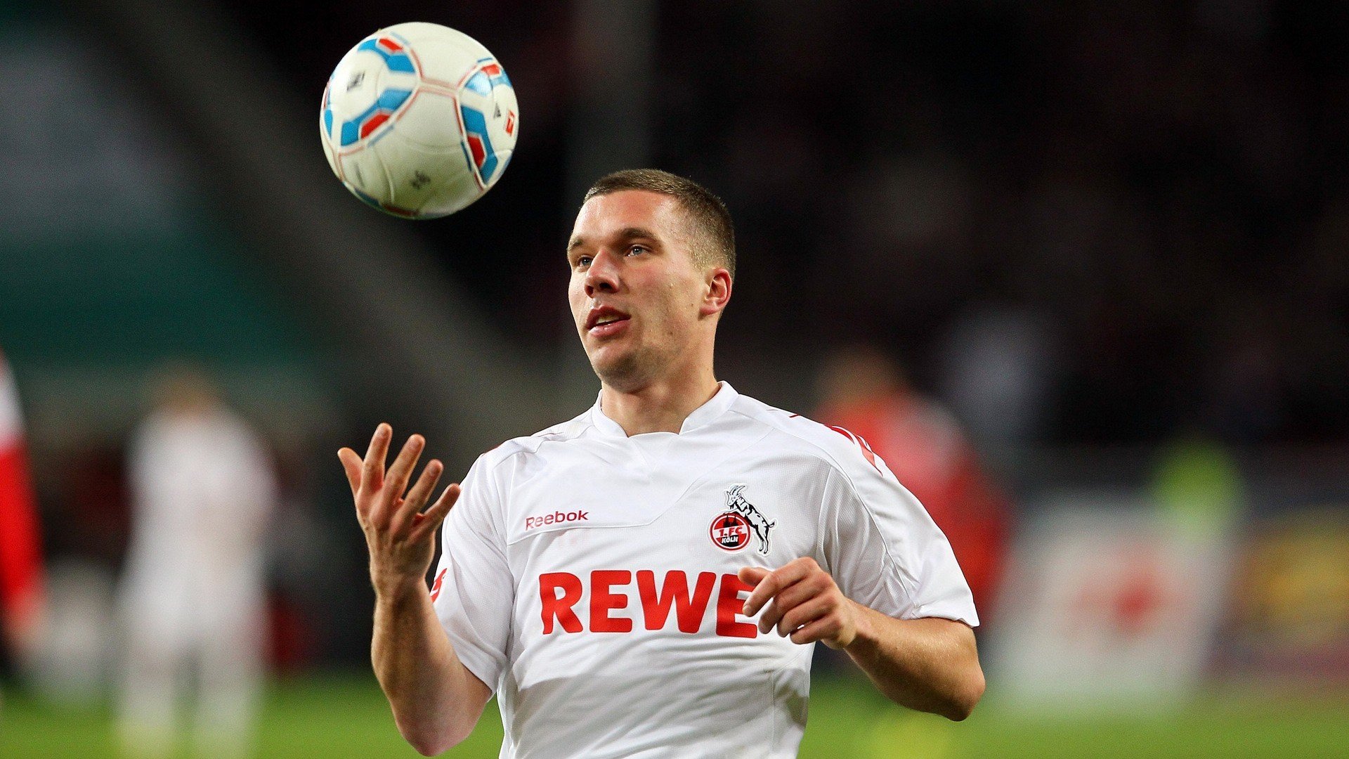 世界排名争夺战之夜,巴尔韦德完成自我救赎